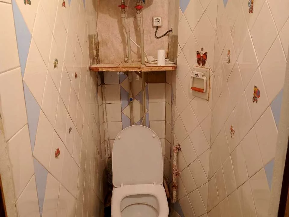 Apartment. Kharkiv, Aerokosmichny Avenue.