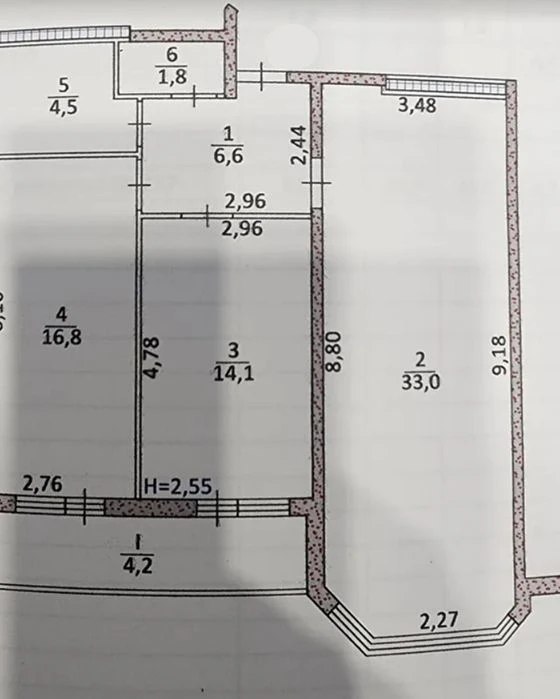 Продаж 3к квартири 85 кв. м на просп. Злуки