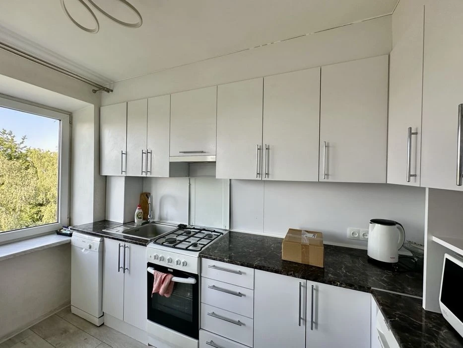 Продаж 2км квартири вул. П.Орлика, р-он Дружба