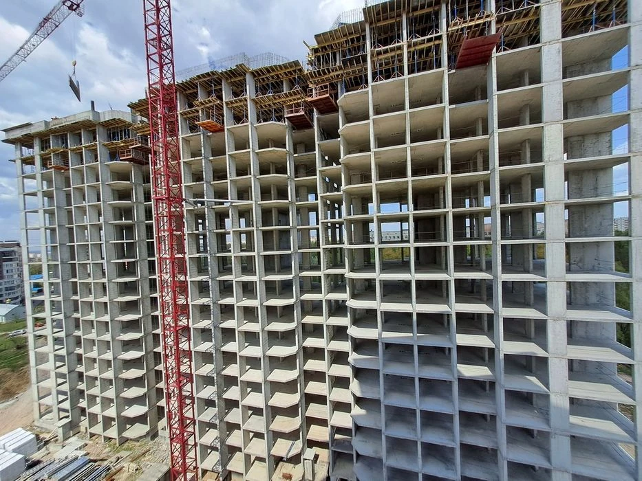 Продаж 3к квартири 80.5 кв. м на шосе Підволочиське