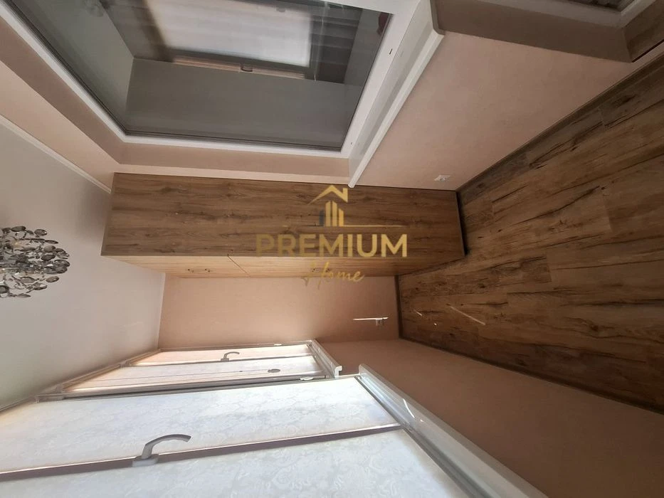 Продаж 3-кімн. квартири на Степана Бандери, Канада