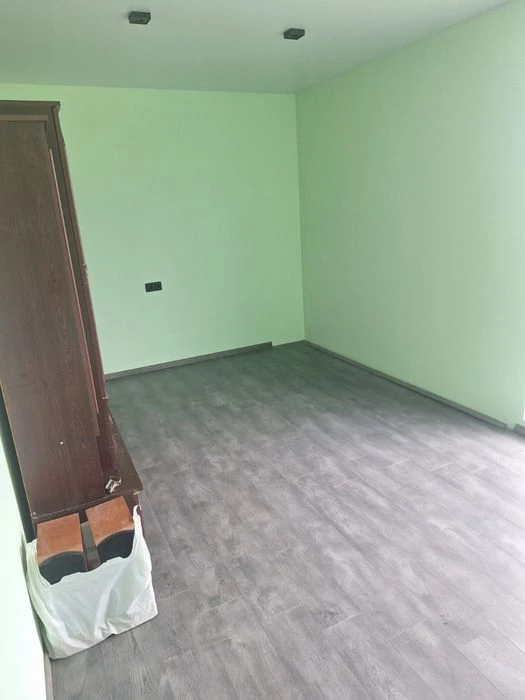 Продається 2кім. Вул. Зелена
