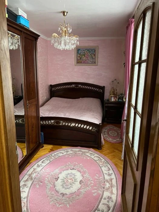 Продаж 3 кім квартири Героїв Крут
