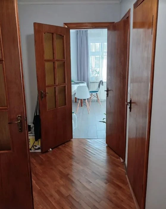 Продаж 3к квартири 88.6 кв. м на вул. Над Яром