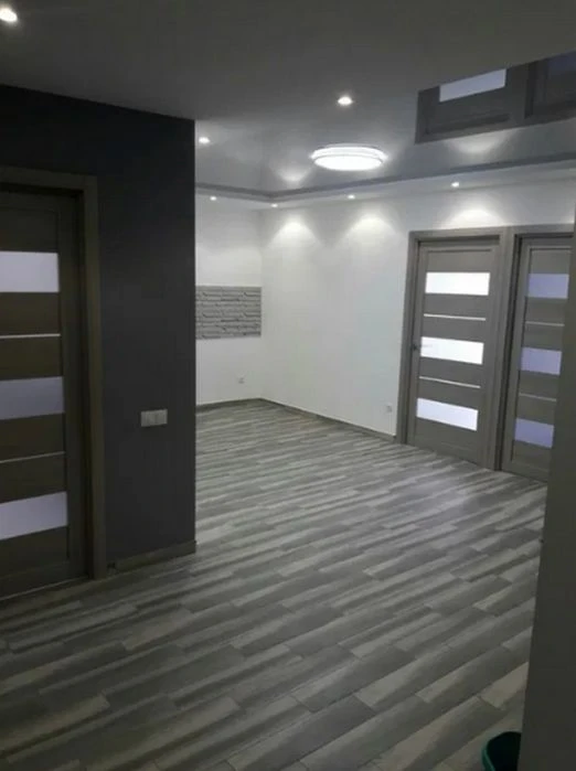 Продається квартира в новобудові по вулиці Академіка Сахаров