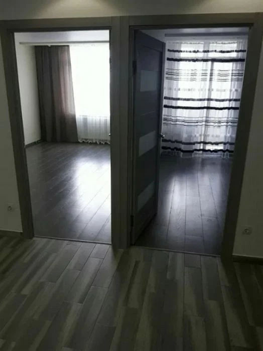 Продається квартира в новобудові по вулиці Академіка Сахаров