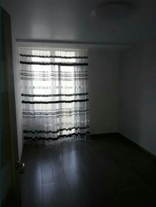 Продається квартира в новобудові по вулиці Академіка Сахаров