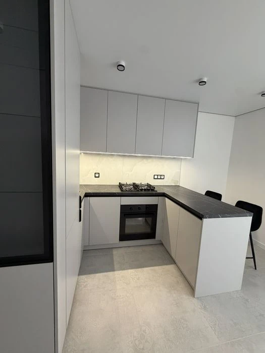 Продаж 1к квартири 32 кв. м на вул. Смакули