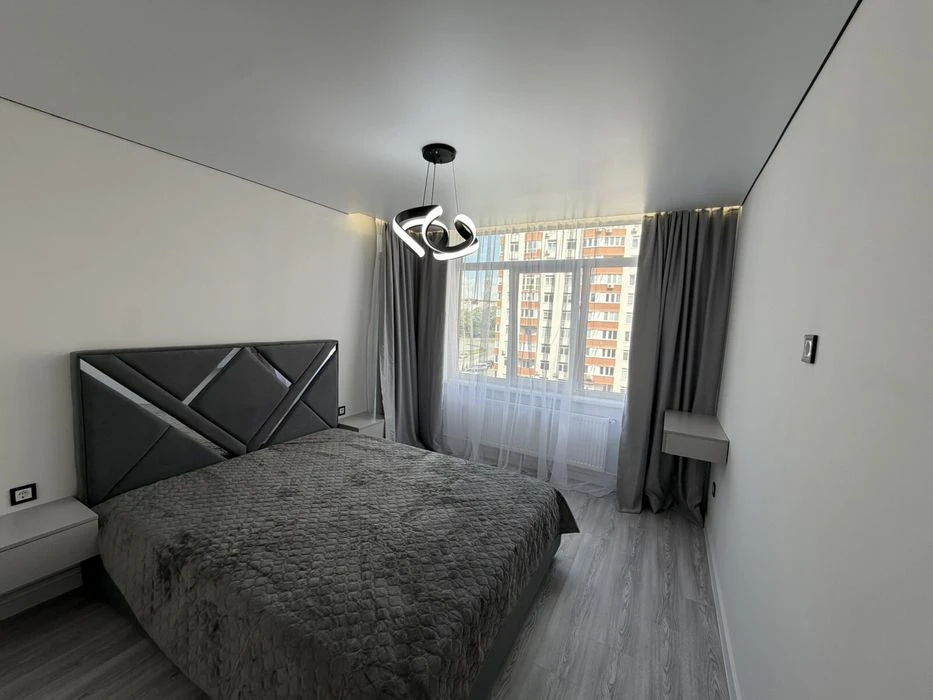 Продаж 1к квартири 32 кв. м на вул. Смакули