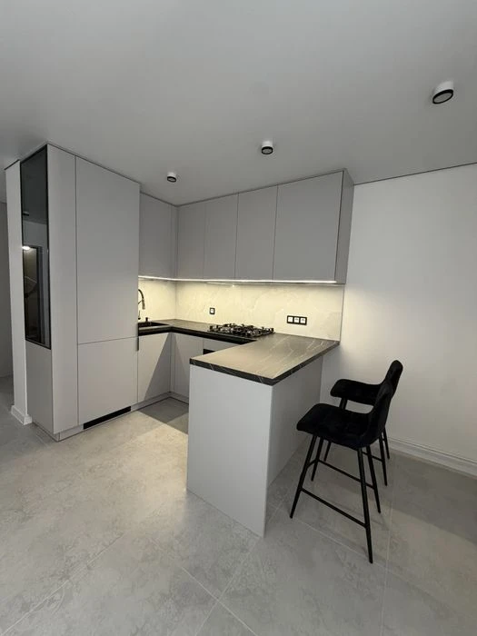 Продаж 1к квартири 32 кв. м на вул. Смакули