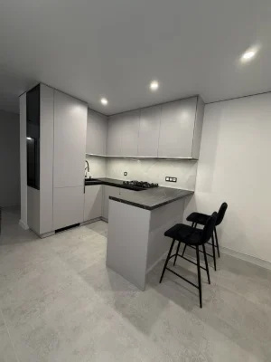 Продаж 1к квартири 32 кв. м на вул. Смакули