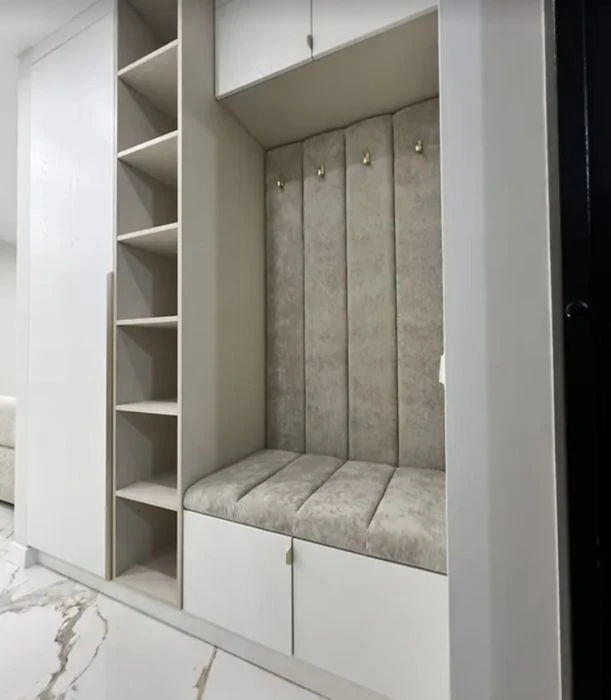 Продаж 2к квартири 58 кв. м на вул. Смакули