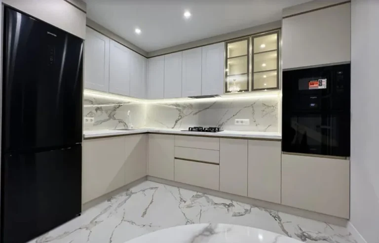 Продаж 2к квартири 58 кв. м на вул. Смакули