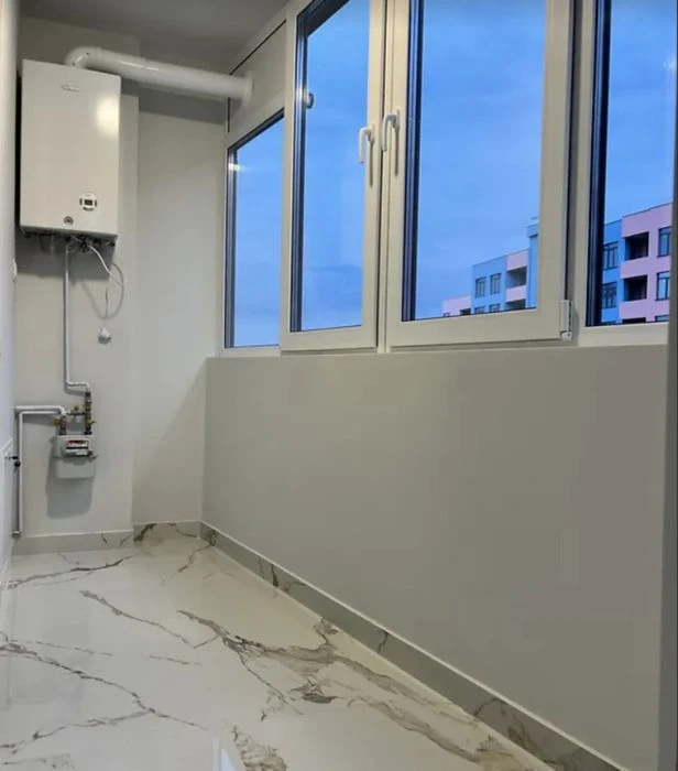 Продаж 2к квартири 58 кв. м на вул. Смакули