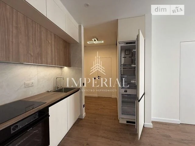 Sale of 1-room apartment 41 sq. m. on Mykhaylo Maksimovicha st. 24 •