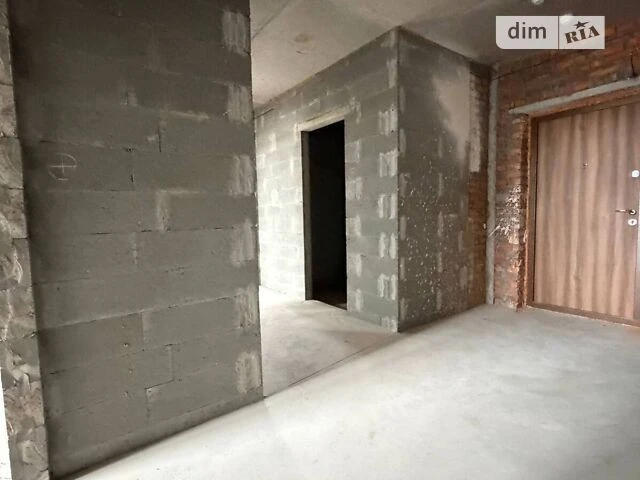 Sale of 3-room apartment 90.1 sq. m. on Oleksandra Olesia St. 8/17