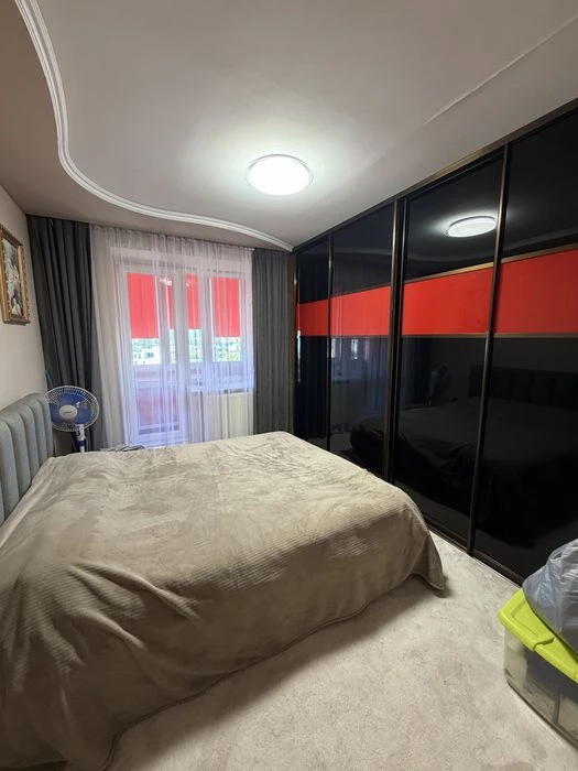 Продаж біля центру, 3 кім, 74 м2, 6 пов.75 000$