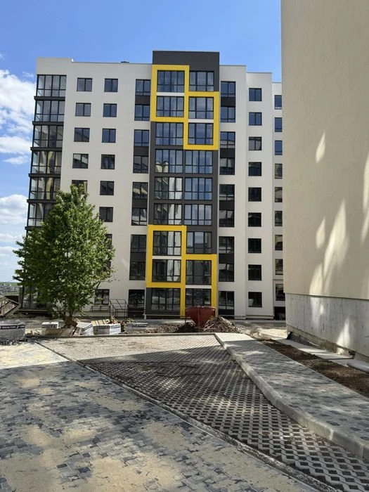 Продаж 3-кімн. квартири в новобудові