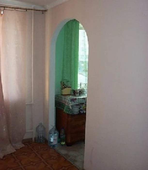 Продаж 2 км.квартири, центральне опалення та колонка на гаря