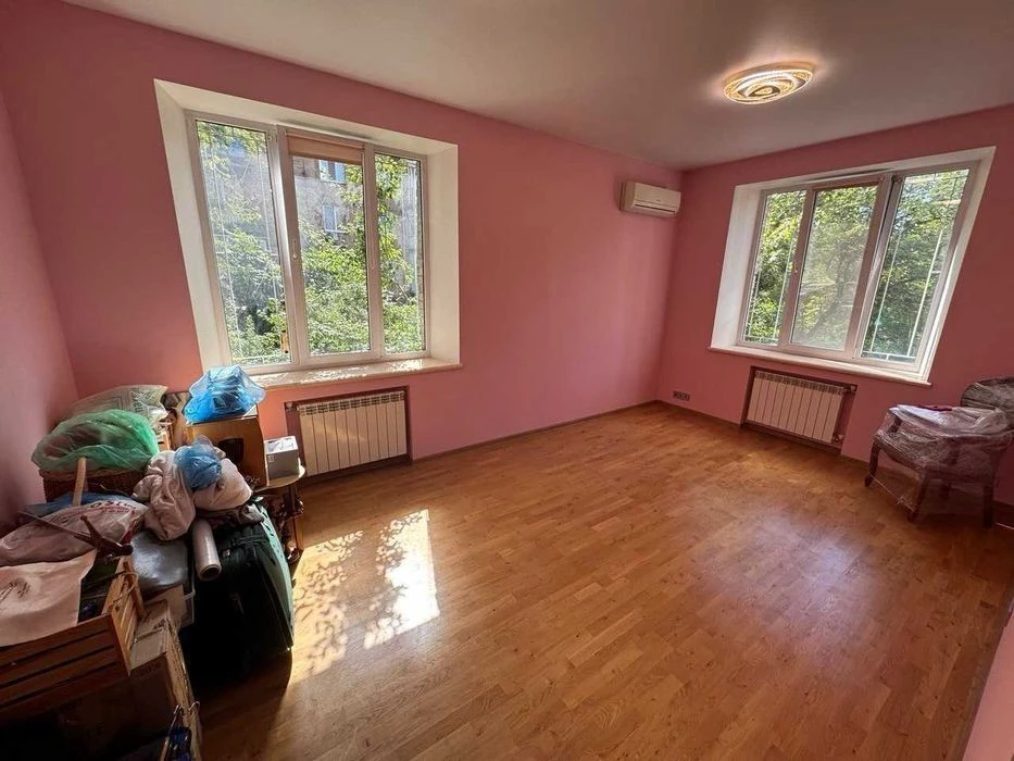 Продам квартиру 3к Лабораторний 24 Тихий Печерськ СтМПечерсь