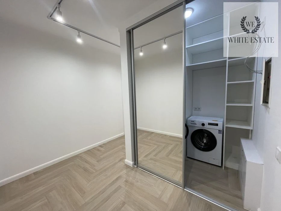 Продаж 2 кім. Квартири вул. Острозького, Центр