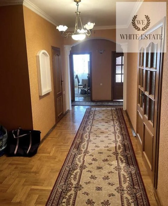 Продаж 3-кімнатної квартири по вул. Котляревського