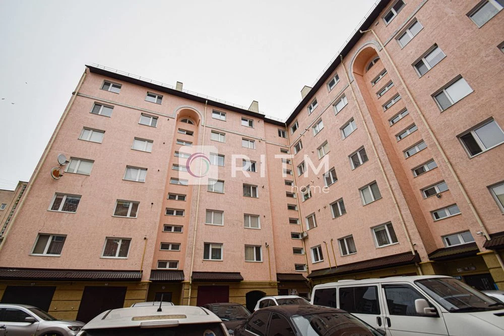 Продається 2-к. квартира з ідеальним плануванням по вул. Кур