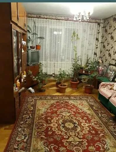 5-к. квартира 94,5 м2 з 2 комірками та і/о за вул. Лучаківсь