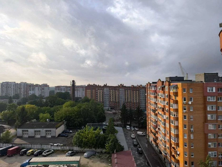Продаж стильної однокімнатної квартири з ремонтом під чистов