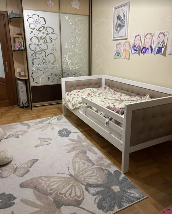 Продаж 3к квартири 88.1 кв. м на вул. Микулинецька