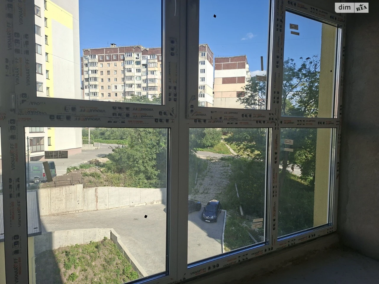 Продаж Квартира Бам