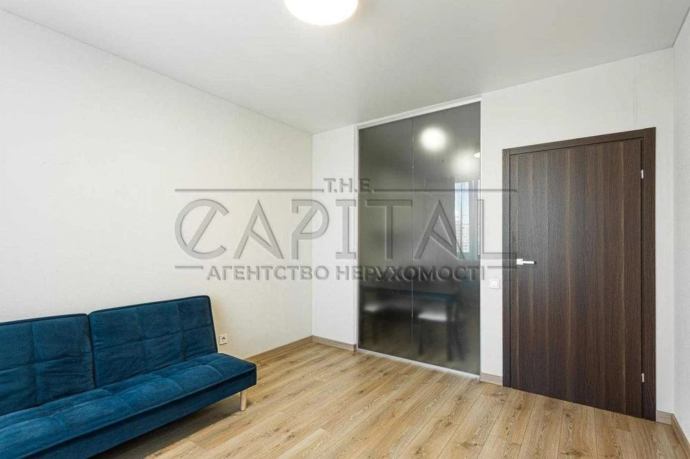 Apartment for sale, residential complex Novopecherska Vezha, Mykhayla Boychuk St.