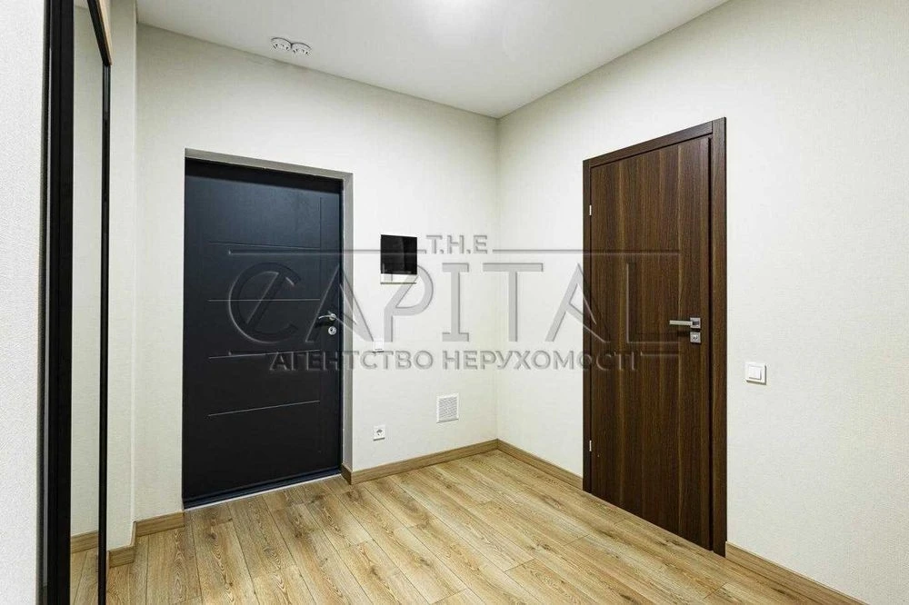 Apartment for sale, residential complex Novopecherska Vezha, Mykhayla Boychuk St.
