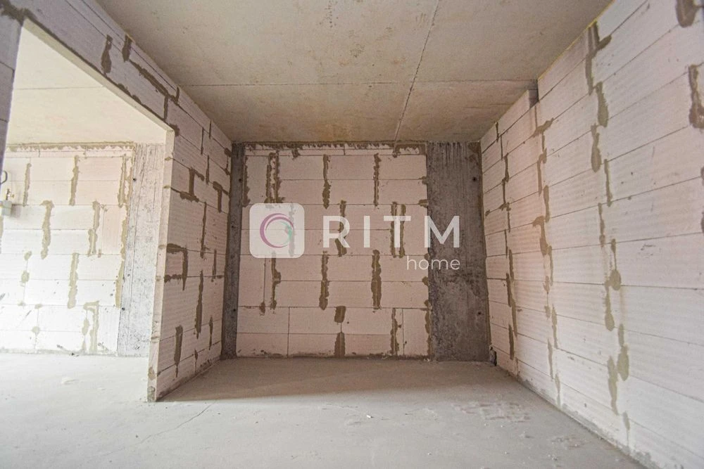Зданий будинок! Квартира 54.7 м² з можливістю зробити 2 окре