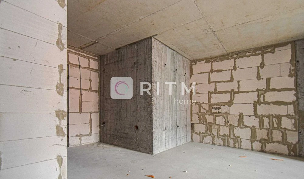 Зданий будинок! Квартира 54.7 м² з можливістю зробити 2 окре