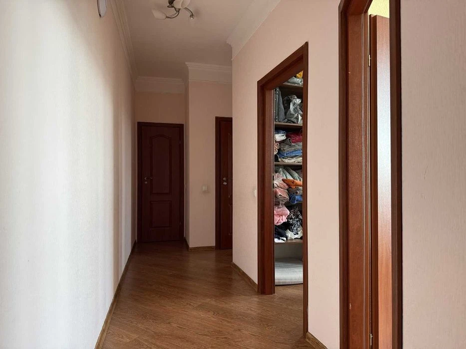 Квартира в ЖК Капитан (Базарная/Белинского). 139 кв.м. Терр