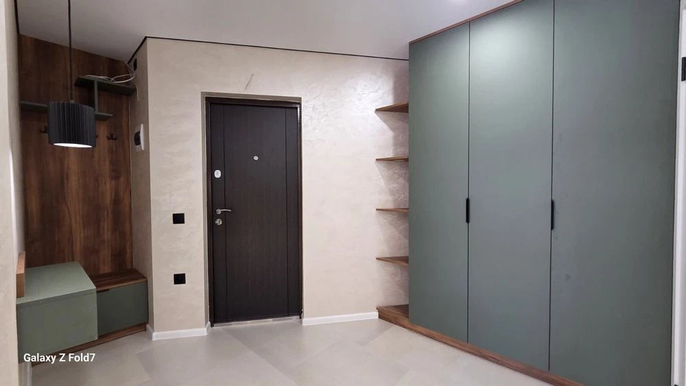 Продаж 3 кімнатна квартира,  Є-оселя, Є- відновлення,  Вауче
