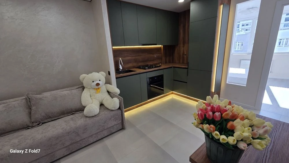 Продаж 3 кімнатна квартира,  Є-оселя, Є- відновлення,  Вауче