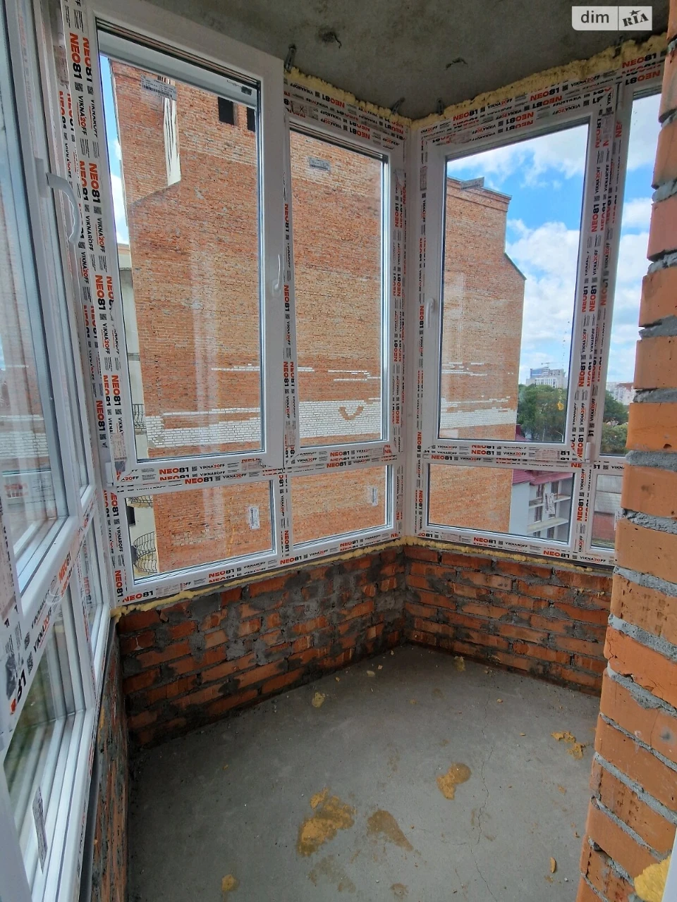 Продаж Квартира Канада