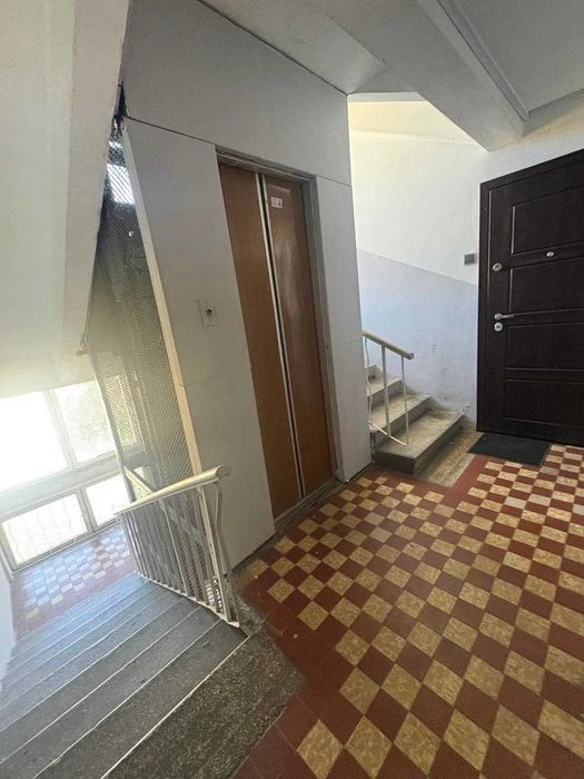 For sale 3-room apartment - 65 sq. m., Center-Pechersk, La st.