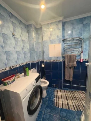 For sale 3-room apartment - 65 sq. m., Center-Pechersk, La st.