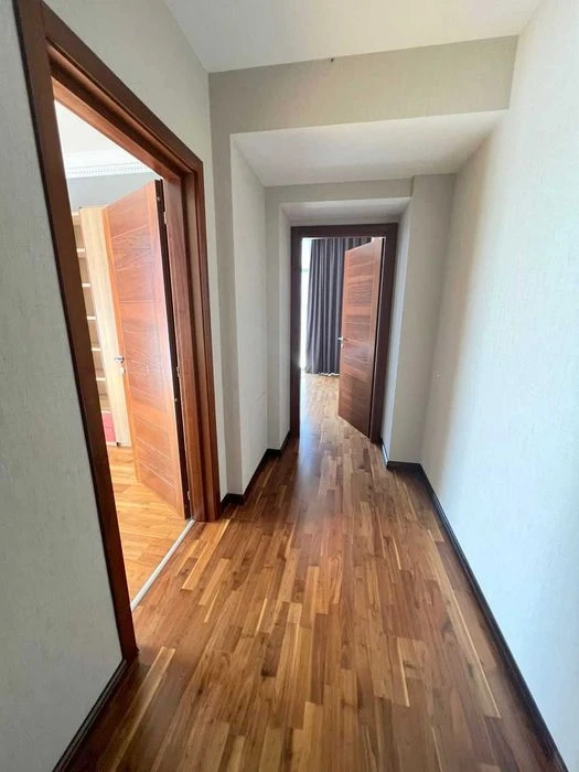 video! 4-room apartment in Arkada residential complex. apartment house