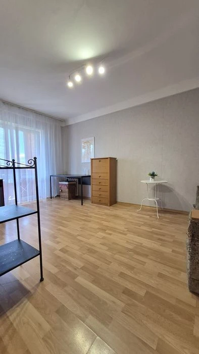 For sale 1 room sq.m. V.Ivanesa 9 (Mateyuka) Forest massif WITHOUT COMMISSION