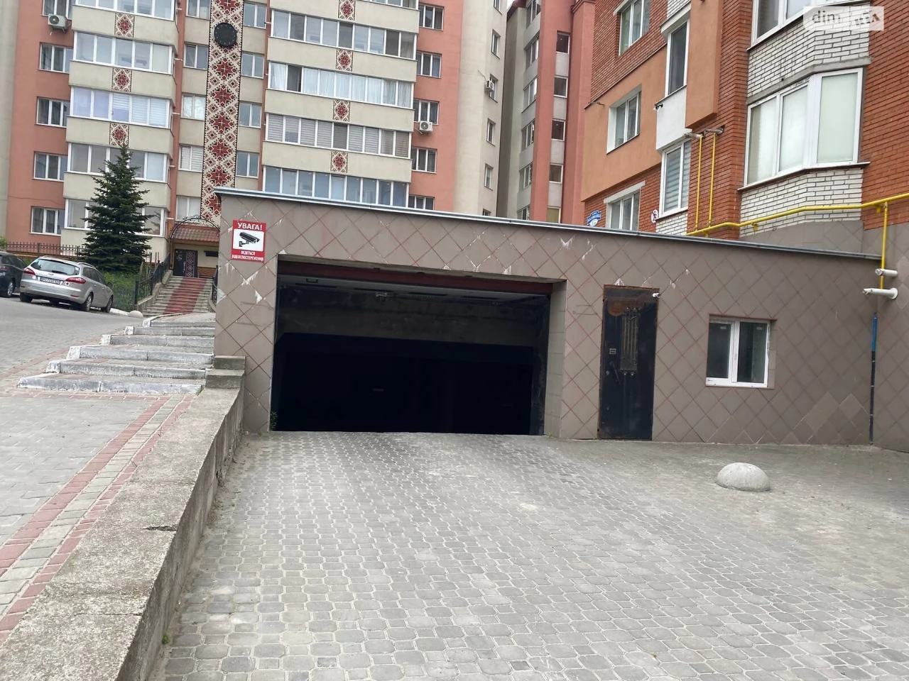 Продаж Підземний паркінг Новий світ