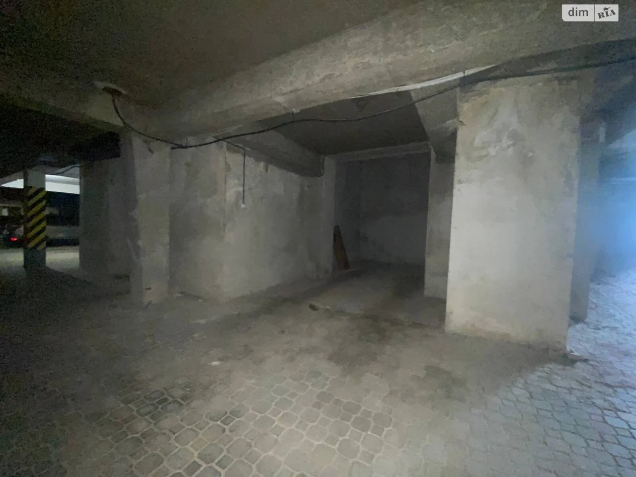 Продаж Підземний паркінг Новий світ