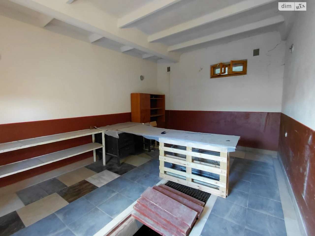 Продаж Місце в гаражному кооперативі
