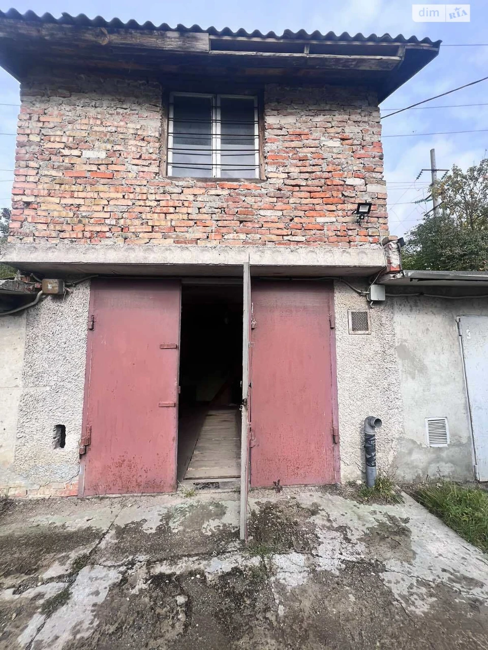 Продаж Місце в гаражному кооперативі
