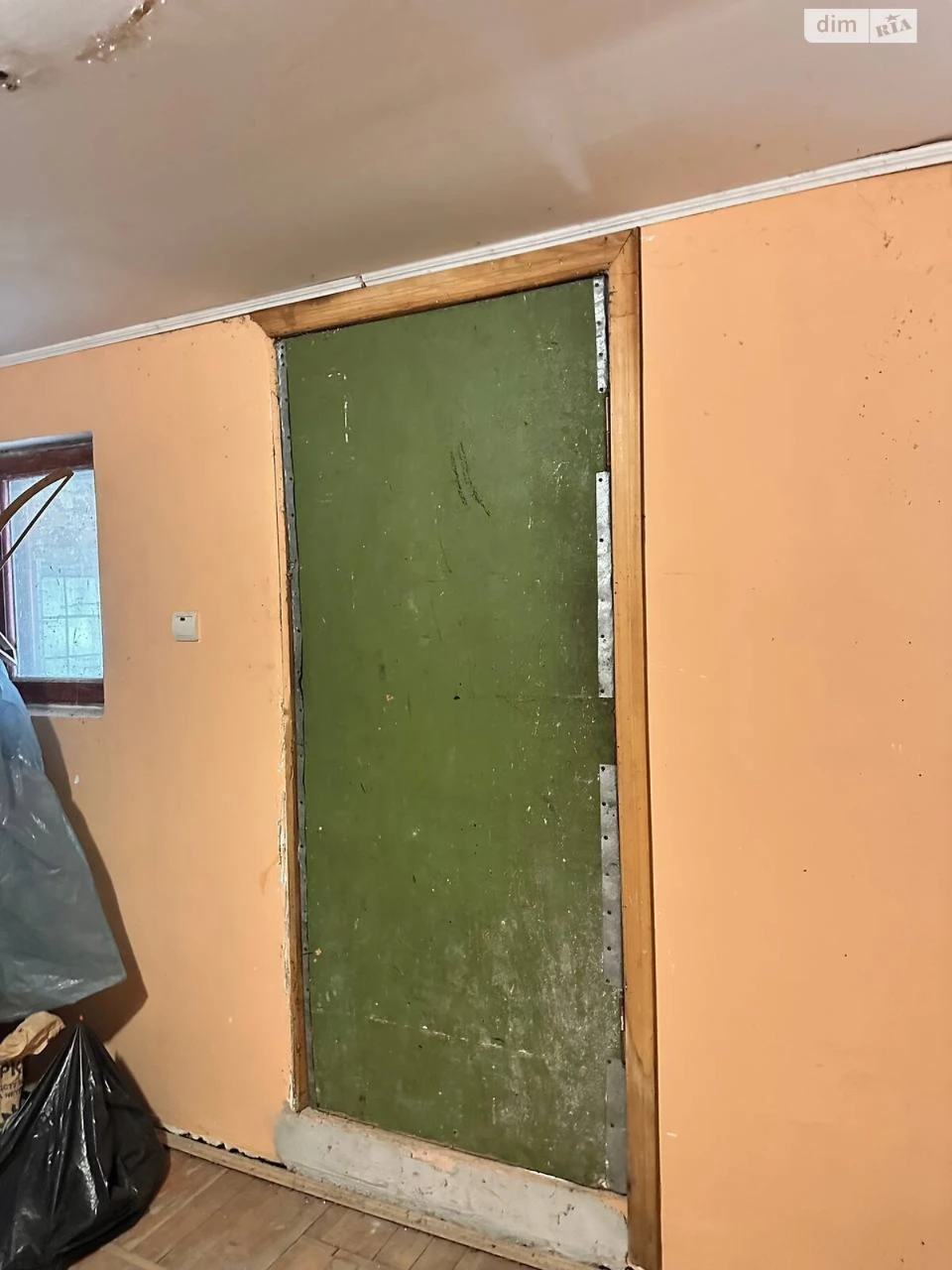 Продаж Місце в гаражному кооперативі Оболоня