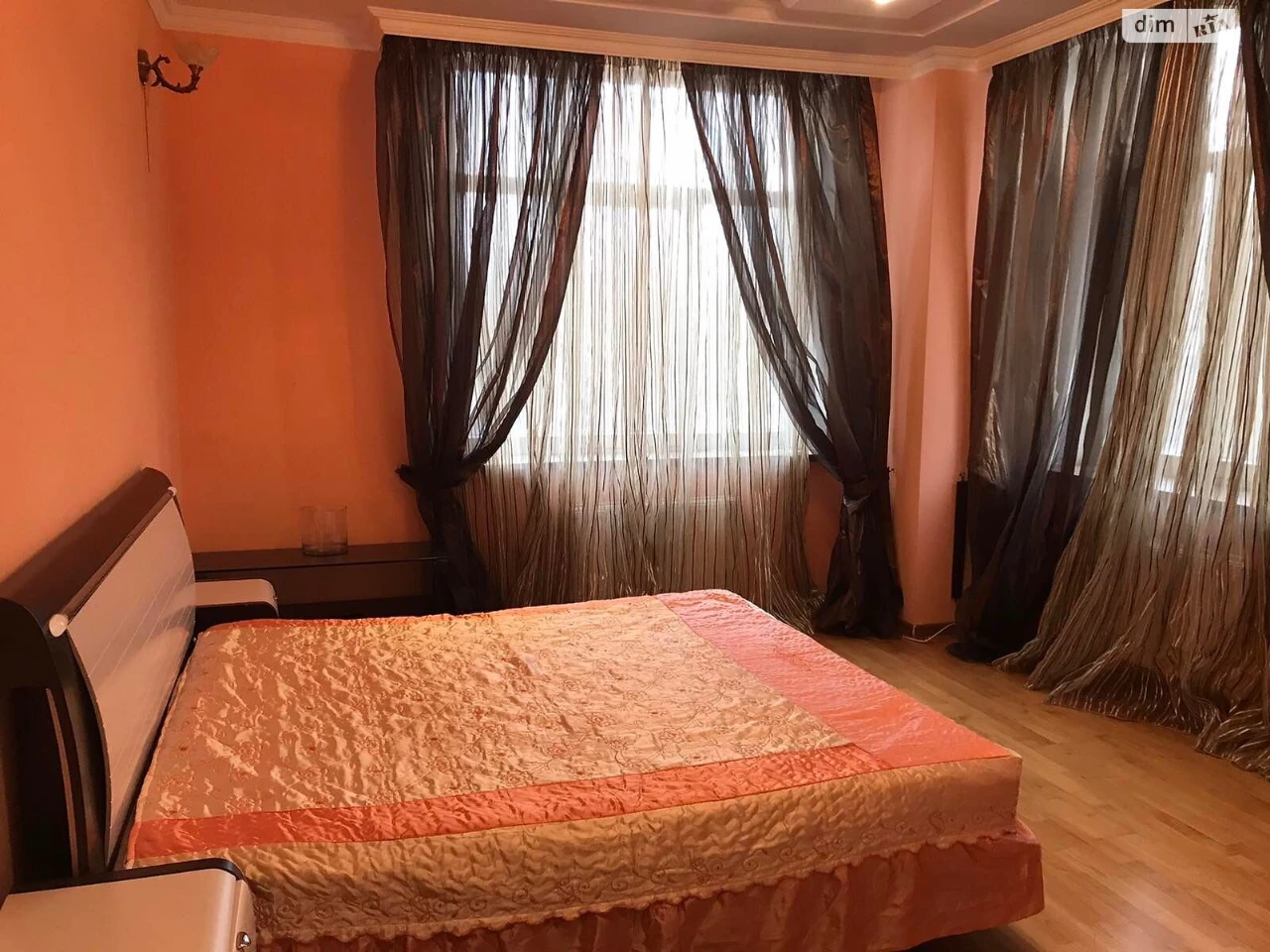 Продажа квартир Приморский.