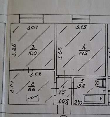 Продам 2кім квартиру по пр-т Молоді